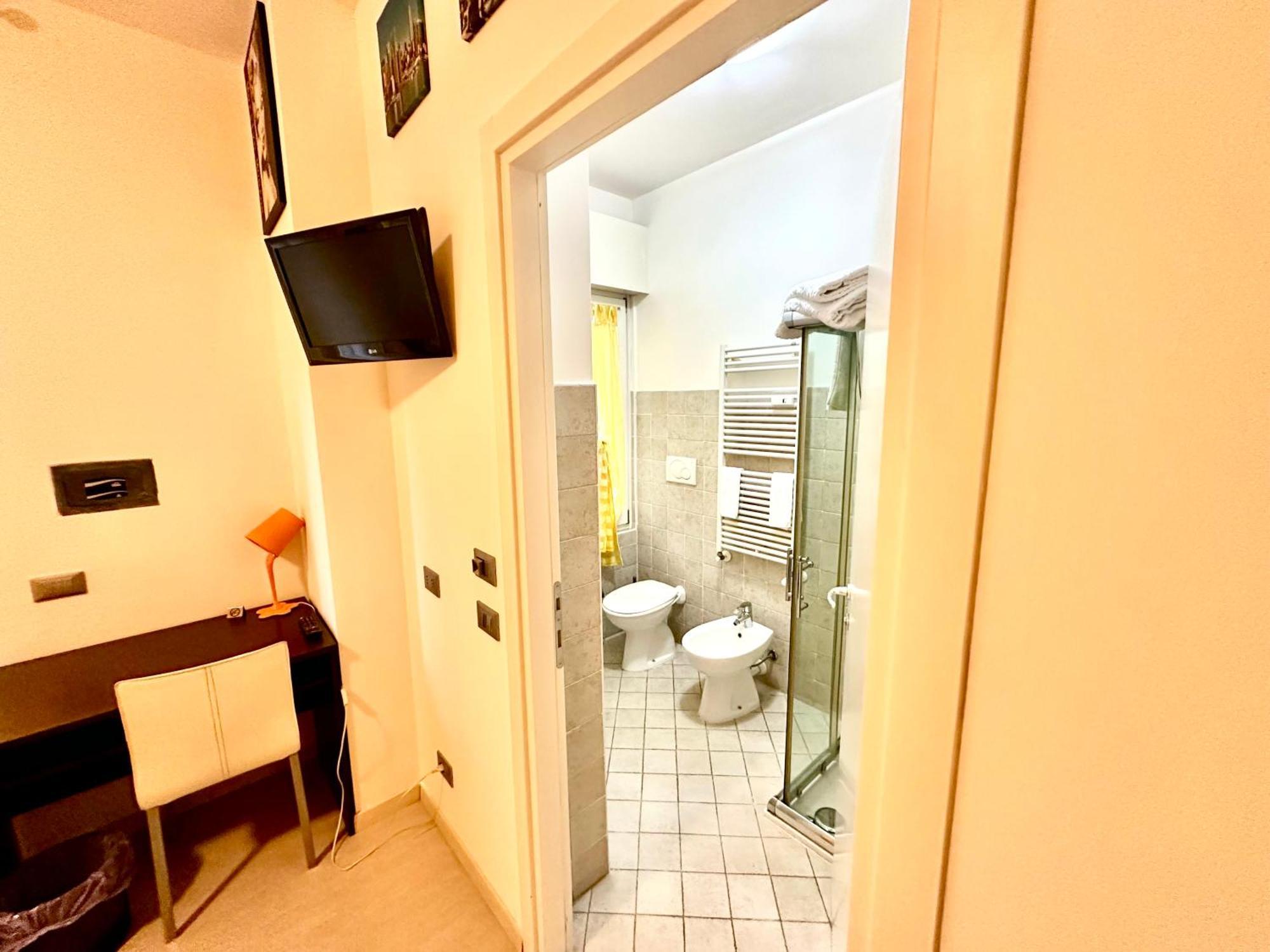 Ai Giardini Rooms -Vicino Ospedale Borgo Trento E Centro Storico Vérone Extérieur photo